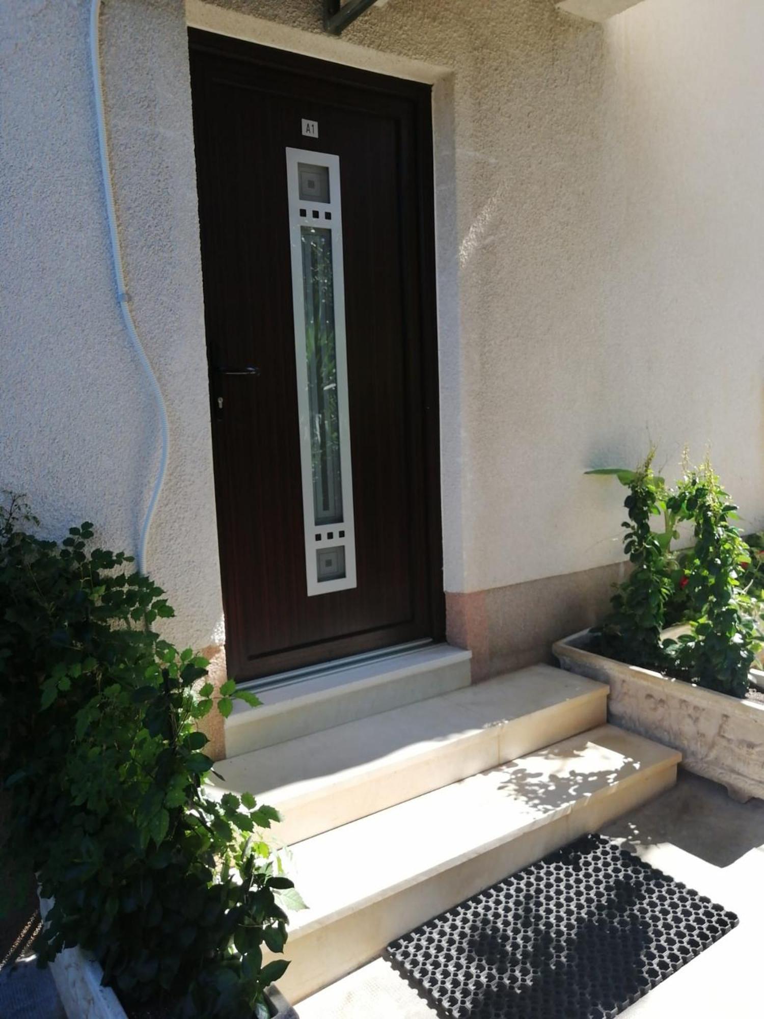 Apartments Kursan سيغيت فغانييتْسا المظهر الخارجي الصورة